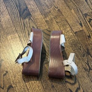 Elegant Cream and Brown Platform Sandals